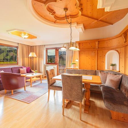 Apartments Tirolerhaus ケセン エクステリア 写真