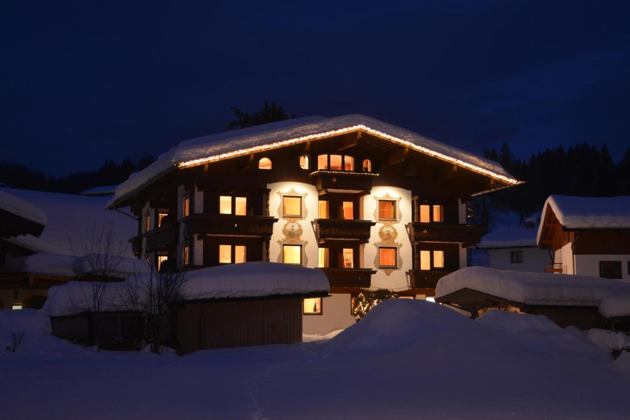 Apartments Tirolerhaus ケセン エクステリア 写真