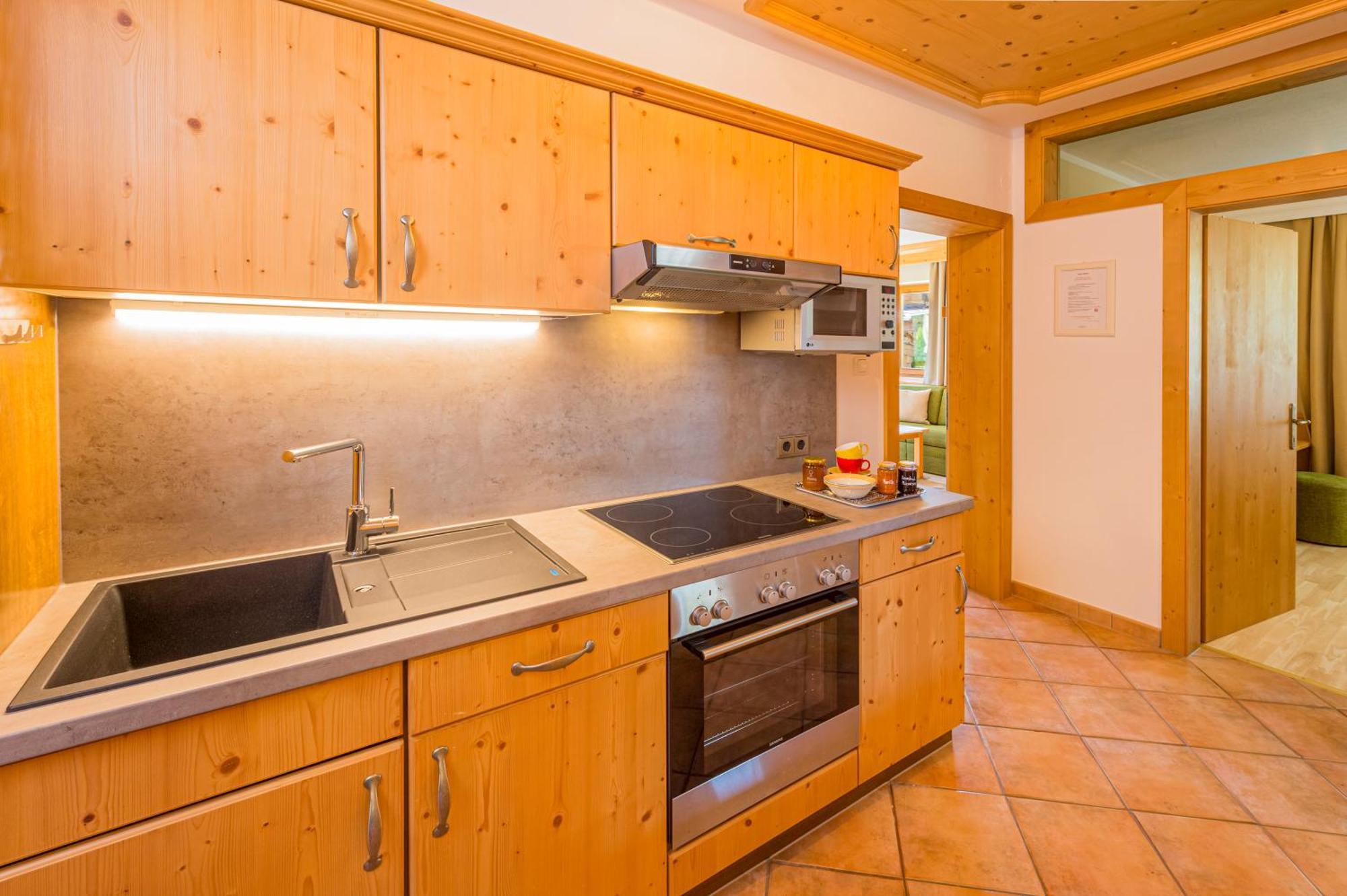 Apartments Tirolerhaus ケセン 部屋 写真
