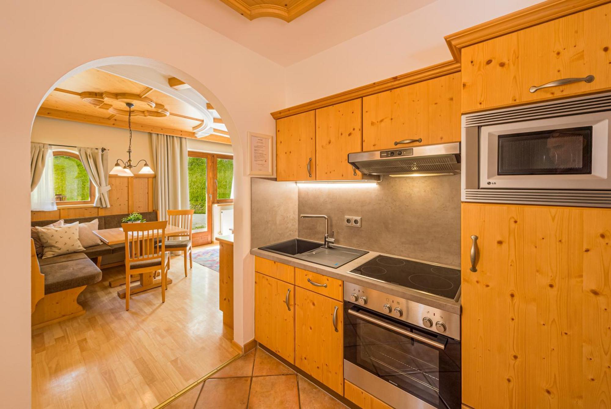 Apartments Tirolerhaus ケセン 部屋 写真