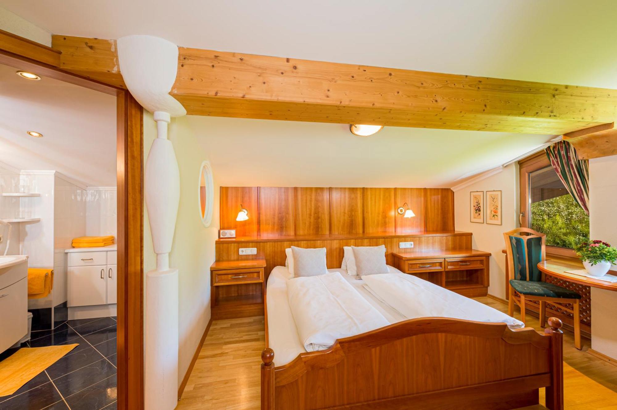 Apartments Tirolerhaus ケセン 部屋 写真
